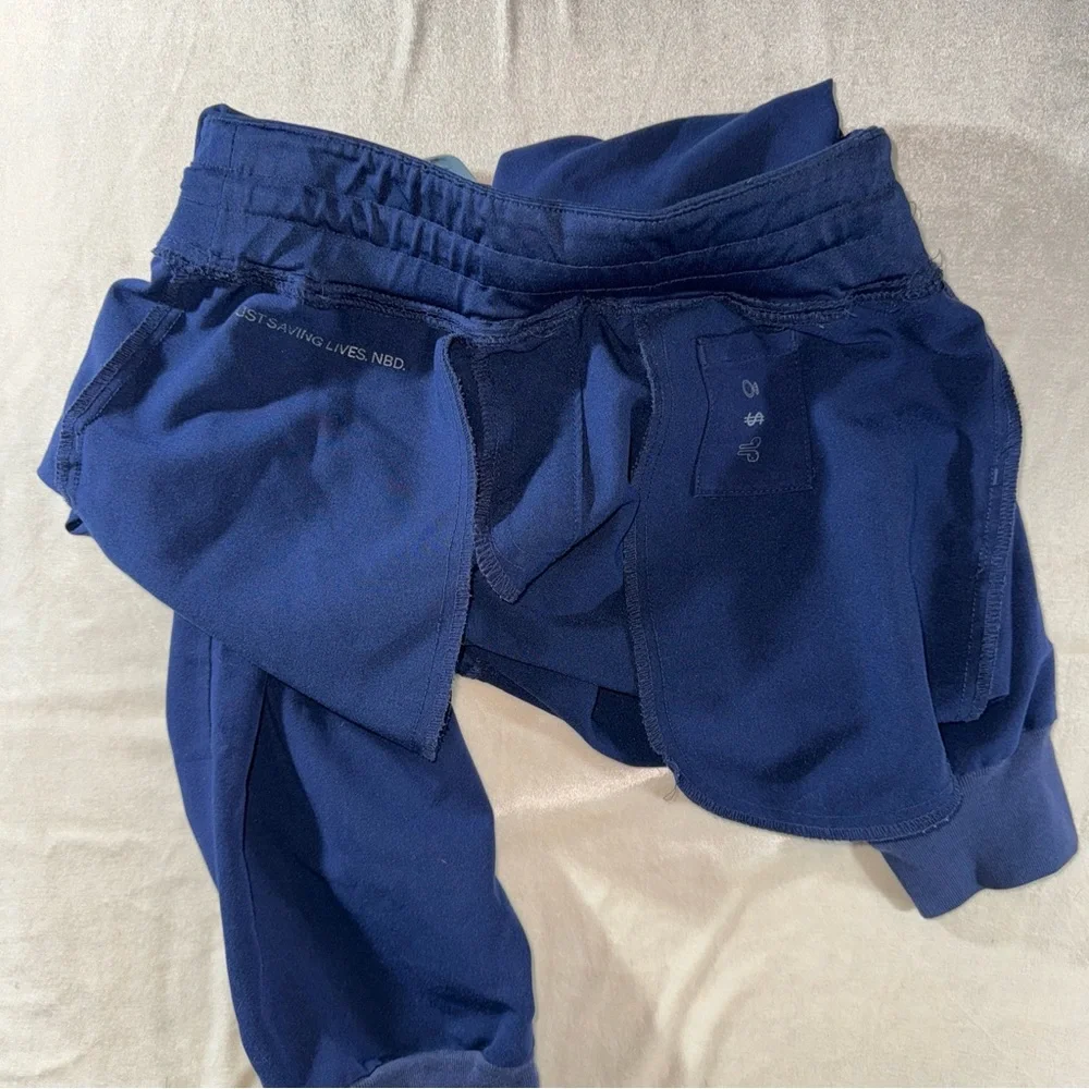 FIGS Navy Zamora Jogger Scrub Pants XS PETITE Blue Technical Collection Adjust - Picture 10 of 12